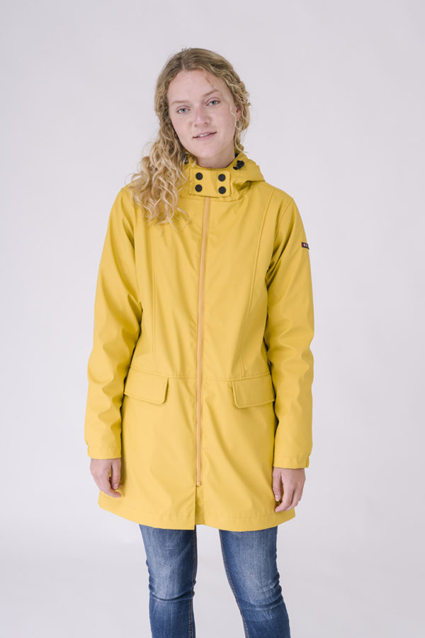 America today clearance yellow raincoat