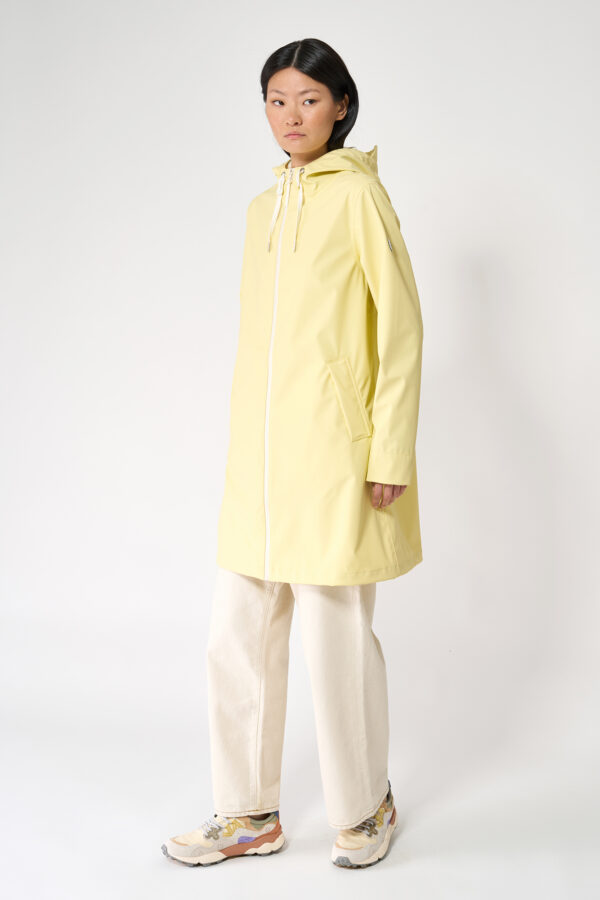 Light yellow nuovola raincoat